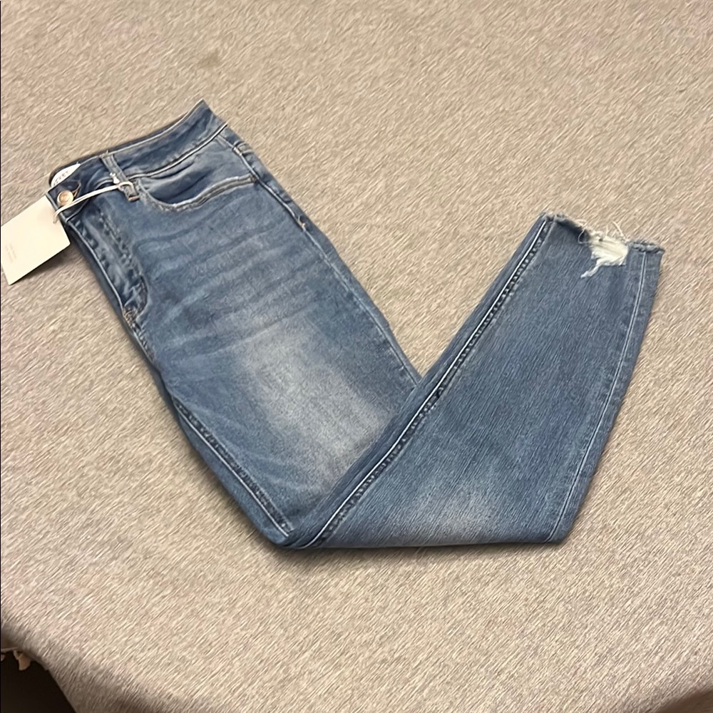 Blue Skinny Jeans with Tapered Fit and Faded Design